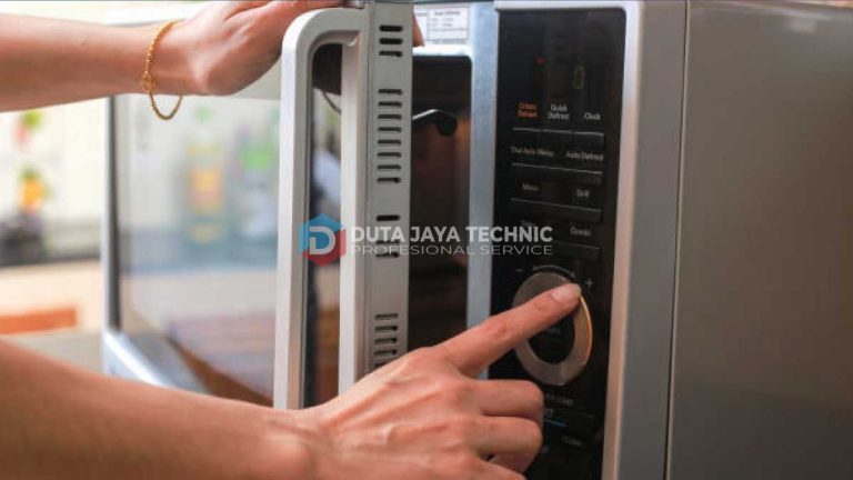 Kesalahan Menggunakan Microwave yang Harus dihindari